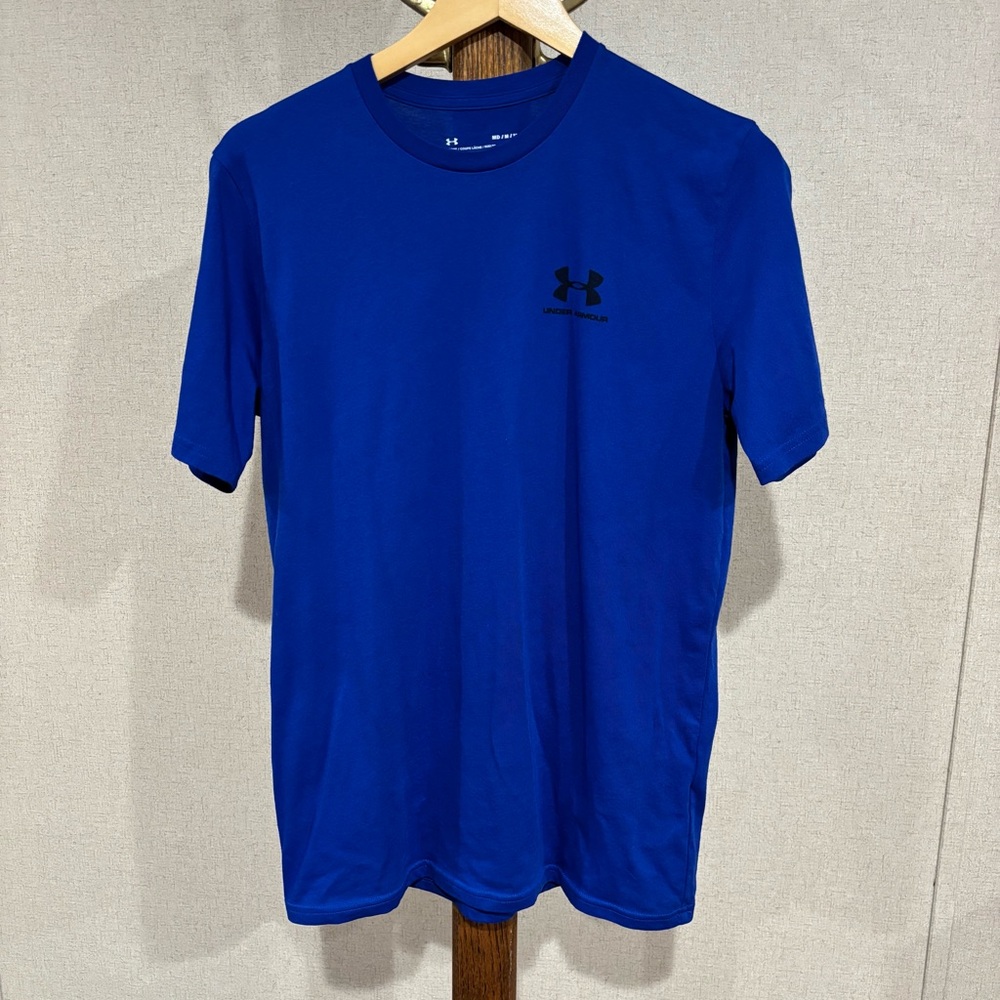 Under Armour Men's Blue T-Shirt Loose Size Medium